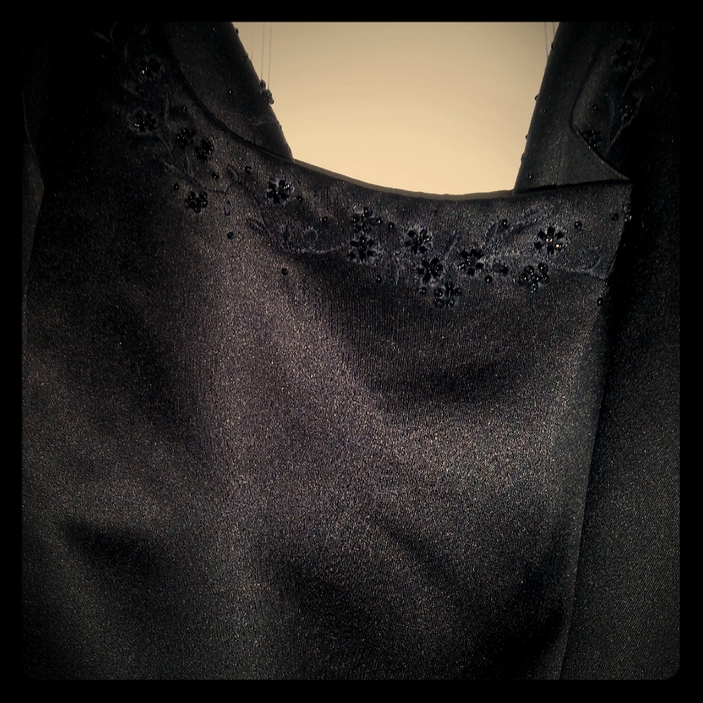 Evening dress - Picture 1 of 2